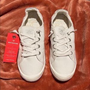 Roxy Bayshore Slip-On Sneakers